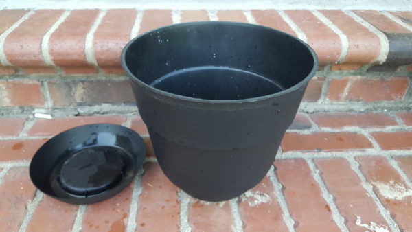 soil container for diy self watering pot